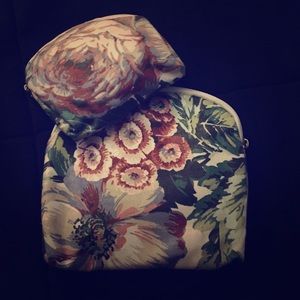 Floral makeup bag w/ matching mini bag