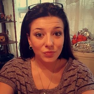 Meet your Posher, Krystal