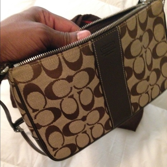 Coach Cross Body purse - Picture 4 of 4