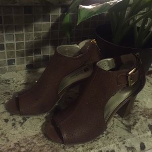 Meet your Posher, Mary Jane