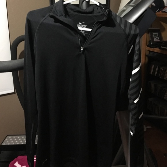 Nike Pro Combat top