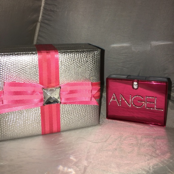 VS Dream Angels HEAVENLY LE Rhinestone Set RARE - Picture 4 of 4