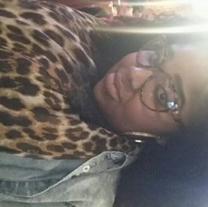 Meet your Posher, Joycelyn