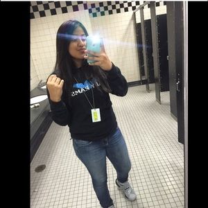 Meet your Posher, Leticia