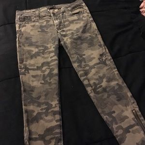 Camo jeans