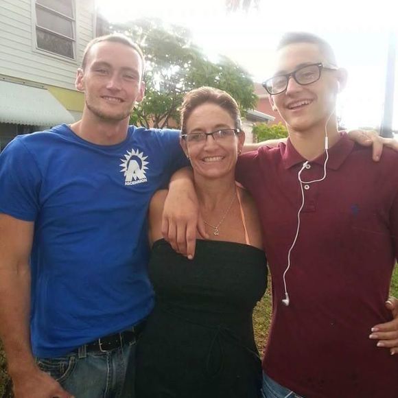 Meet your Posher, Nick - Picture 1 of 1