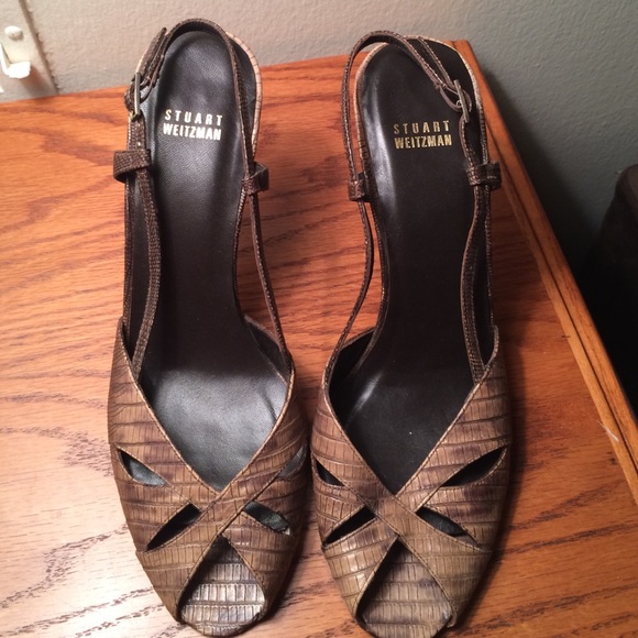 Stuart Weitzman 10 brown heels - Picture 3 of 3
