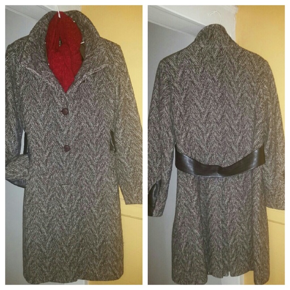 VIA SPIGA STYLISH WINTER COAT