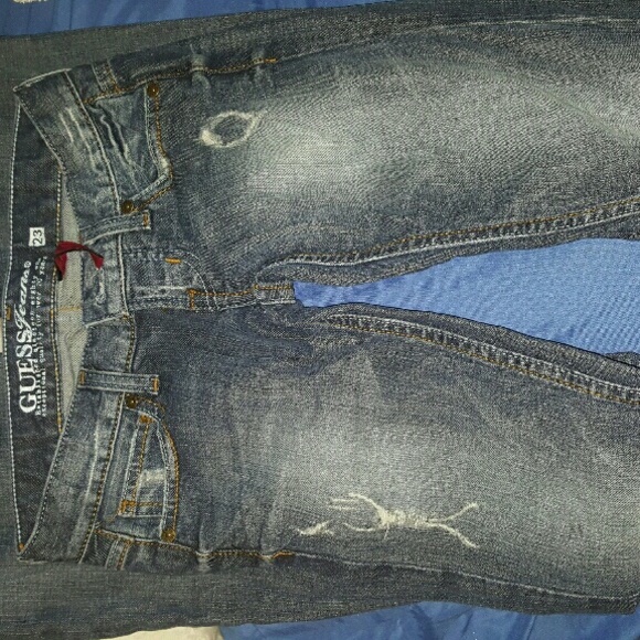 💥CLOSET SALE💥Guess jeans