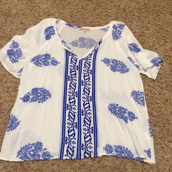 Blue and White top