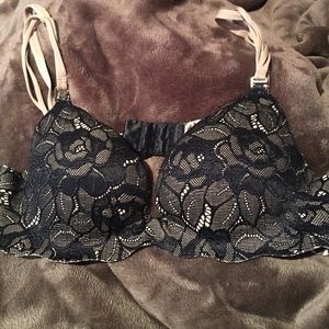 Victoria's Secret Very Sexy Lace Push-Up Bra