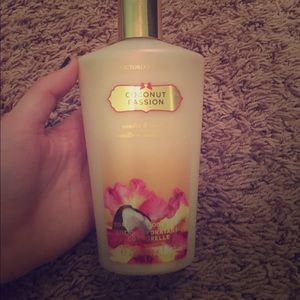 Victoria secret lotion- coconut passion