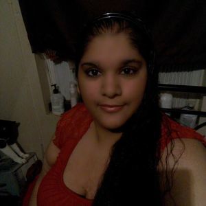 Meet your Posher, Claudia