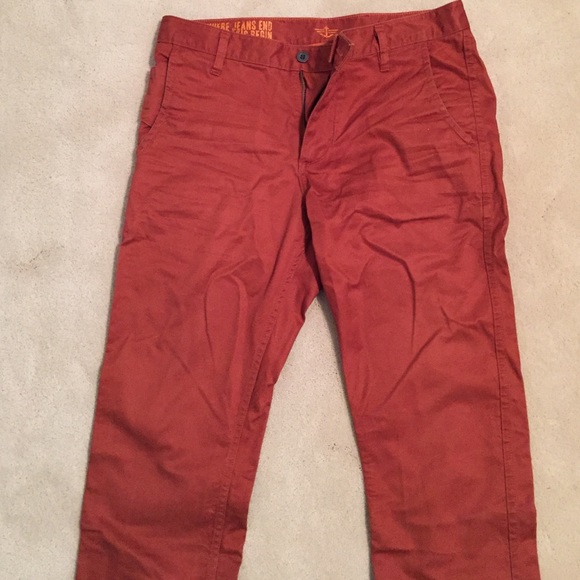 Dockers 33x32 straight/slim chinos