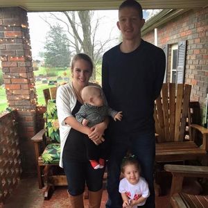 Meet your Posher, Elizabeth