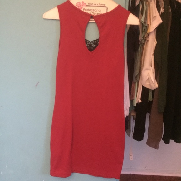 Red tight skin black lace dress - Picture 2 of 2