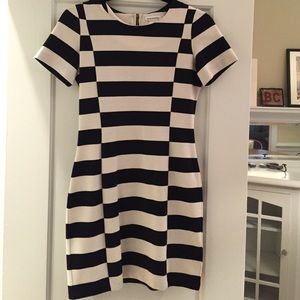 Club Monaco white and black dress