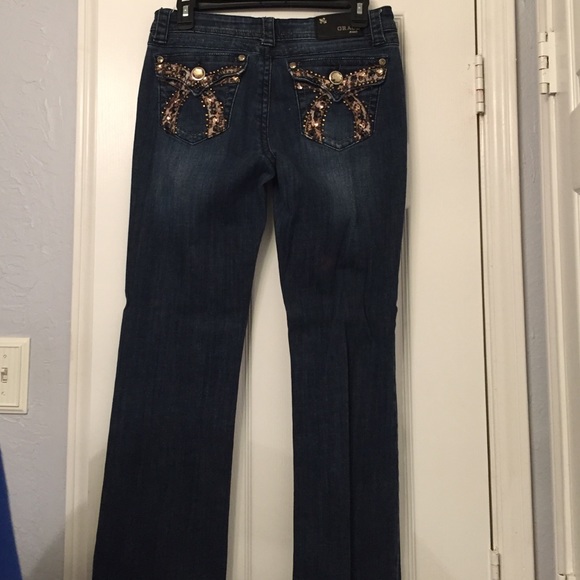 Grace in LA Jeans