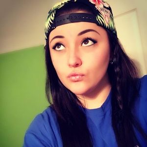 Meet your Posher, Bailey