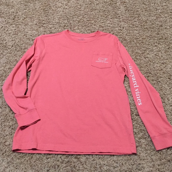 Peach Vineyard Vines T Shirt