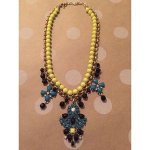 Statement necklace
