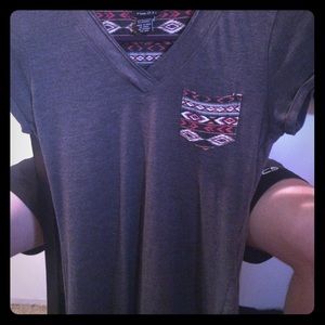 Gray tee