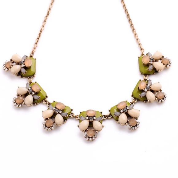 Classic Statement Necklace - Picture 2 of 4