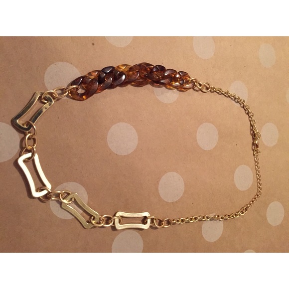 Statement necklace
