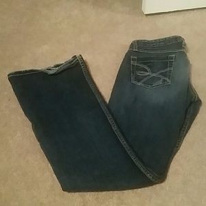 Buckle Jeans