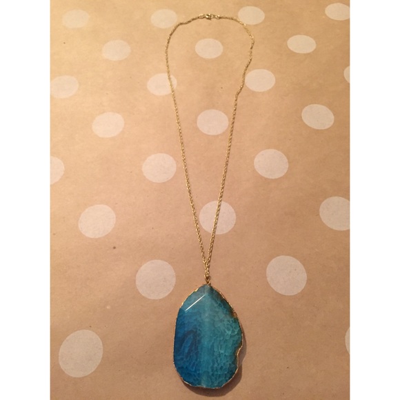 Statement necklace