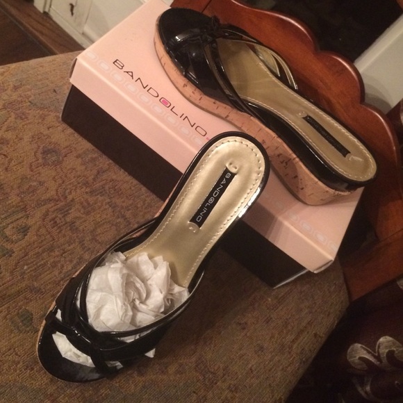 Bandolino dbfallukam funpack sandals