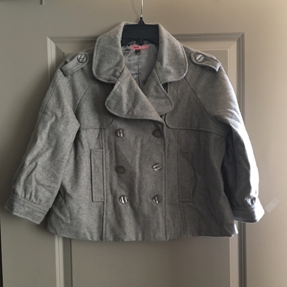 Trendy Gray Crop Coat