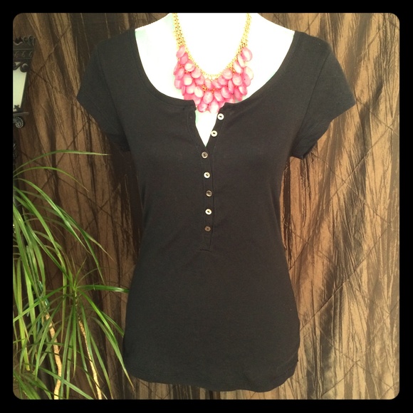 Old Navy black Henley top