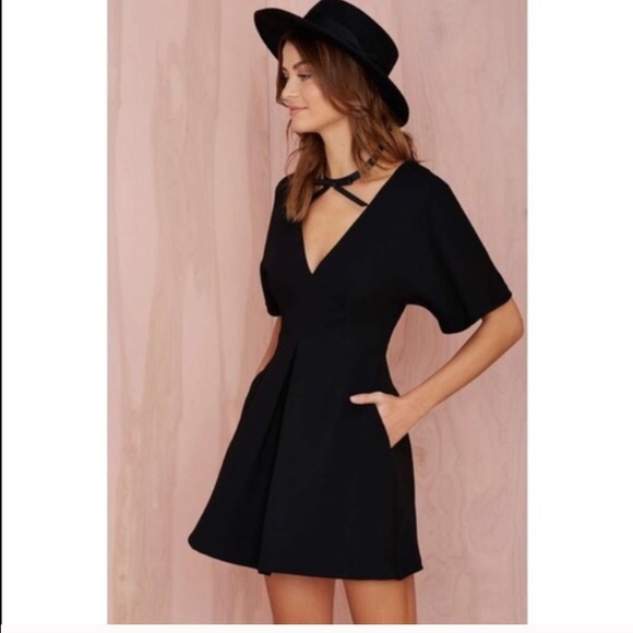 Nasty Gal Carrie Dress in black - Picture 2 of 4