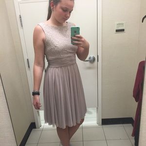 Jessica Howard beige dress size 12