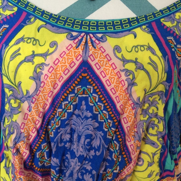 Flowy top - Picture 3 of 4