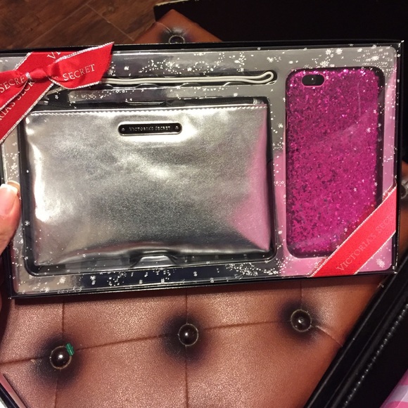 Adorable Victoria's Secret gift set