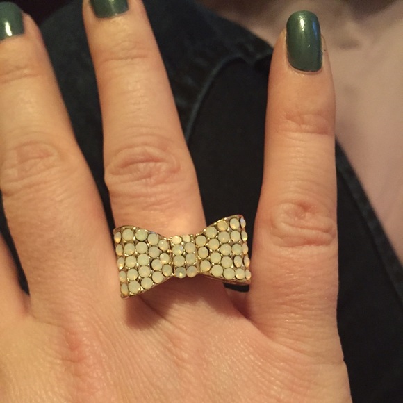 Express bow ring - Picture 3 of 3