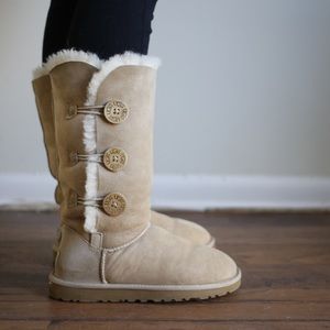 Bailey Button, BARELY WORN