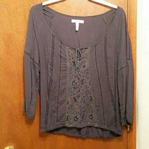 Aeropostale gray lace top