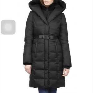 New. Never worn. Sofia & kyo Allan black down coat