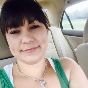 Meet your Posher, Kendra