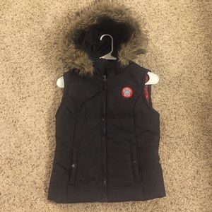 Aeropostale puffer vest! 🎀