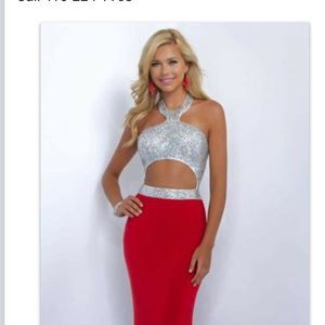 Meet your Posher, Madeleine