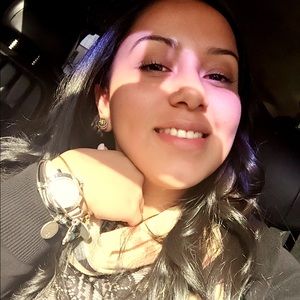 Meet your Posher, Marta