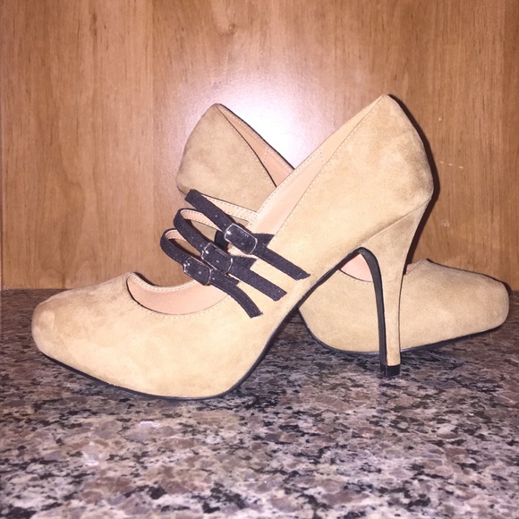 Tan and Black Modern Maryjane's