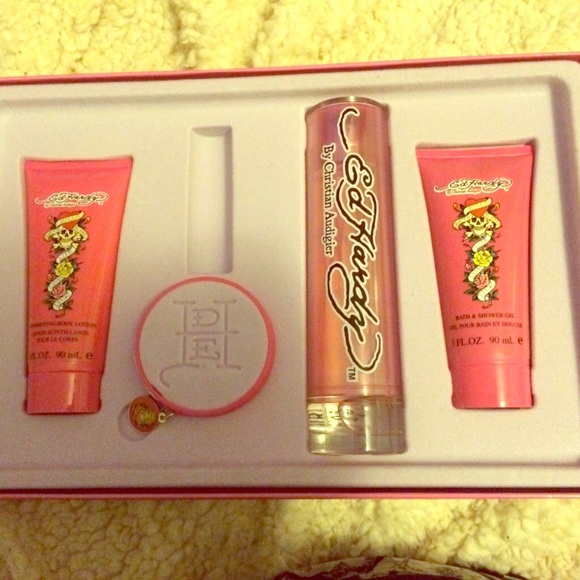 Ed Hardy Perfume Box