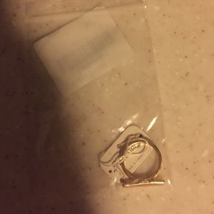 Small gold fitted ring