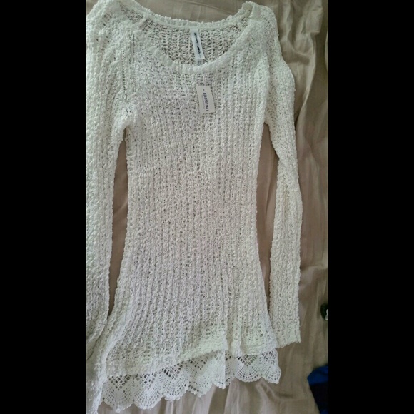 Aeropostale Crochet shirt