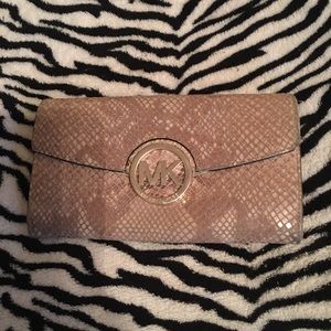 MK wallet